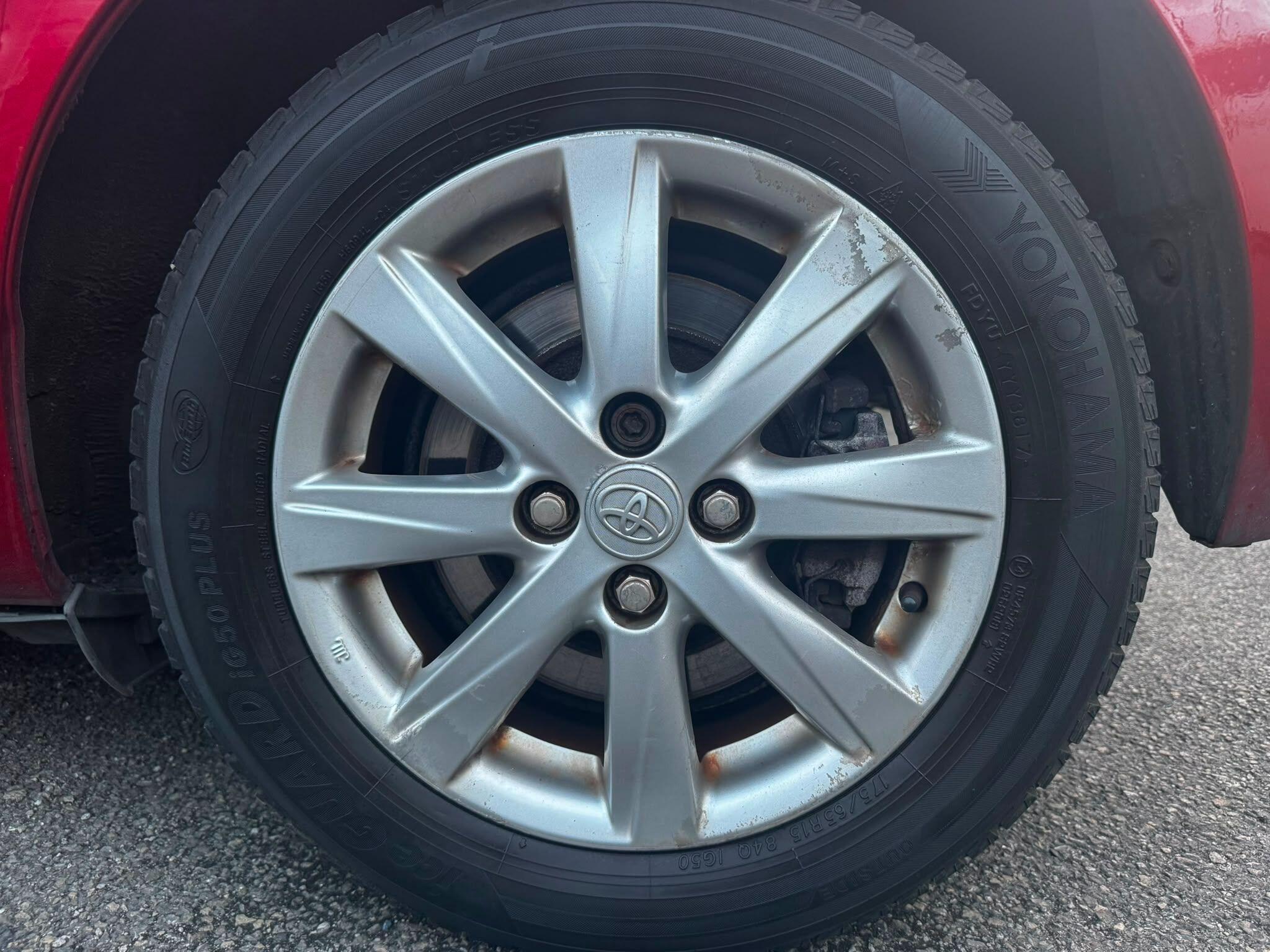 Toyota Yaris view 29