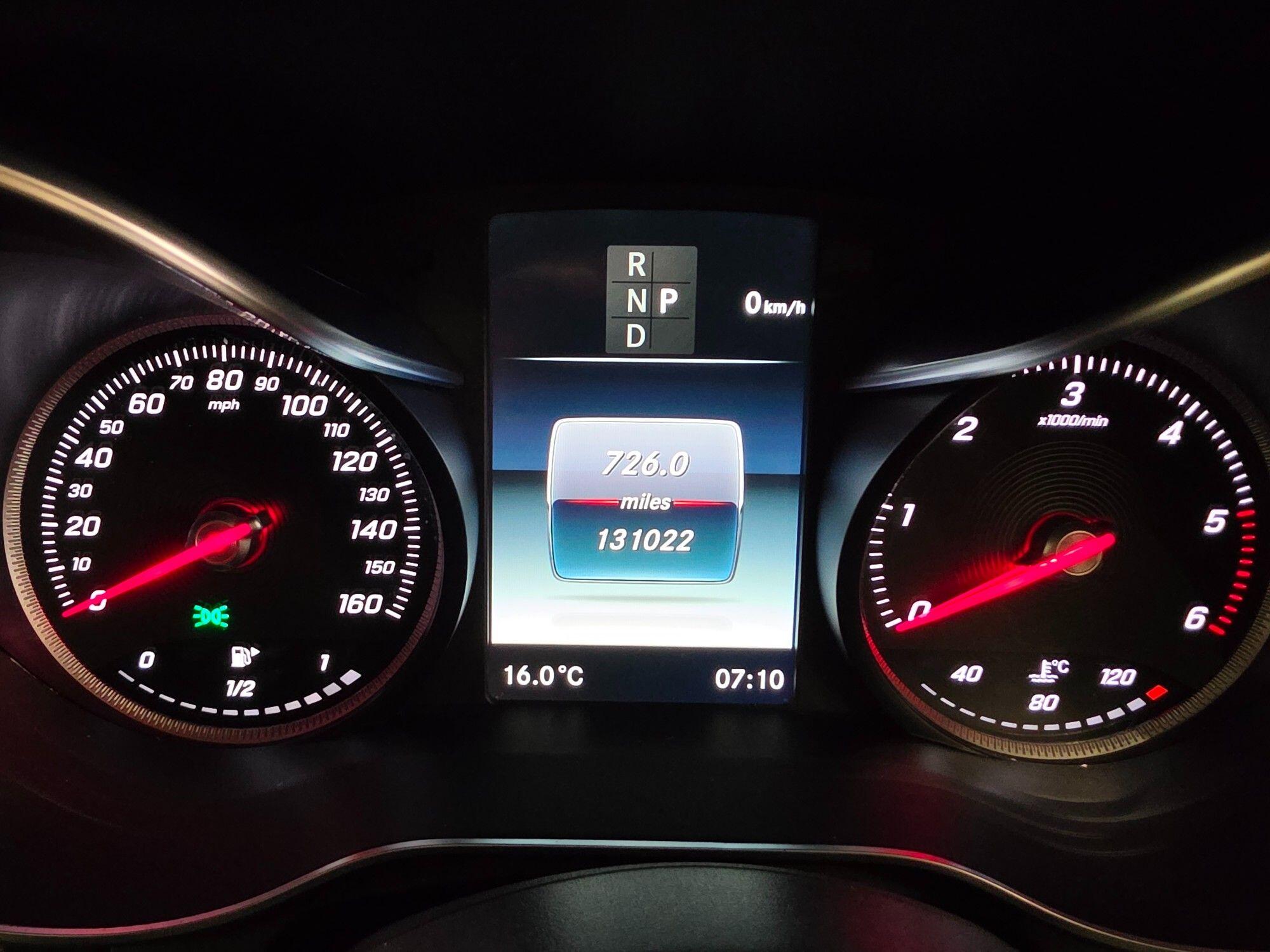 Mercedes-Benz GLC view 92