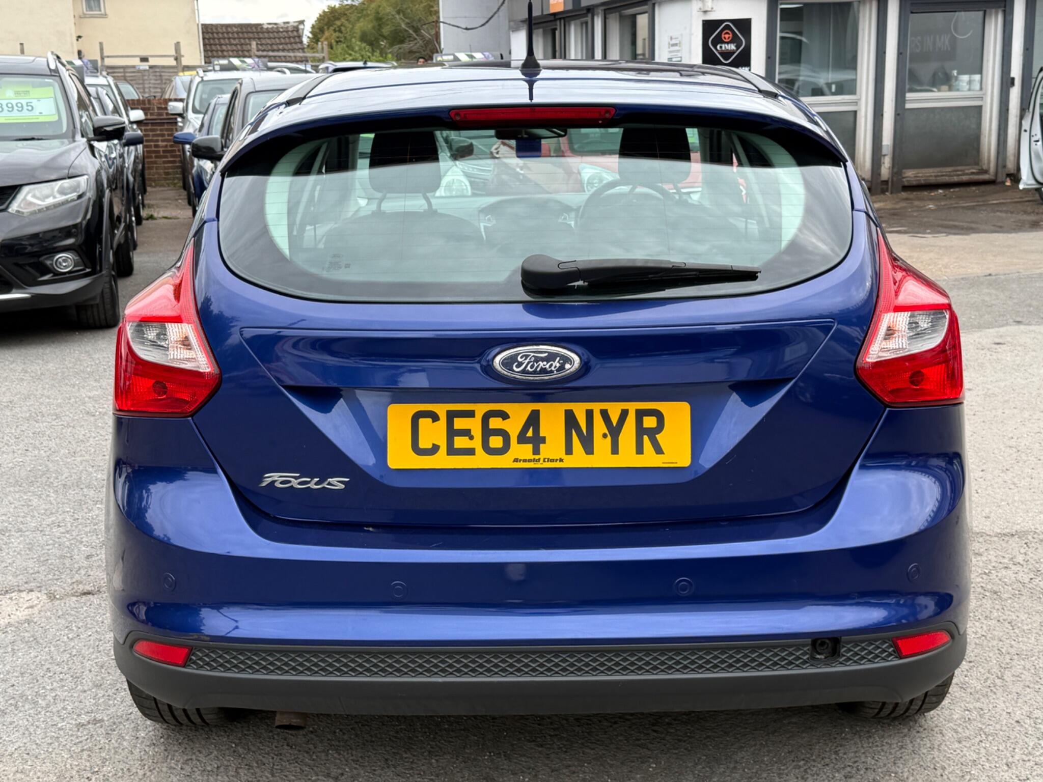 Ford Focus - Image 15