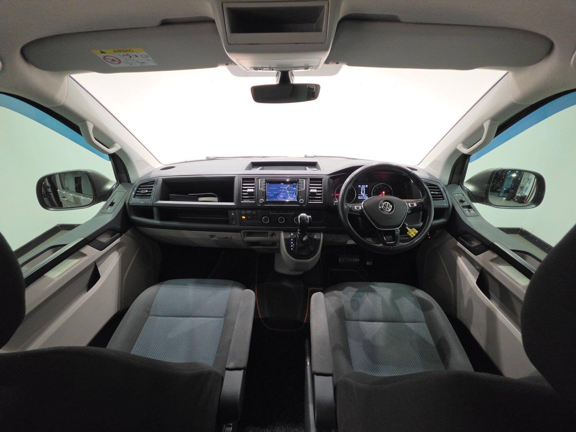 Volkswagen Transporter view 36