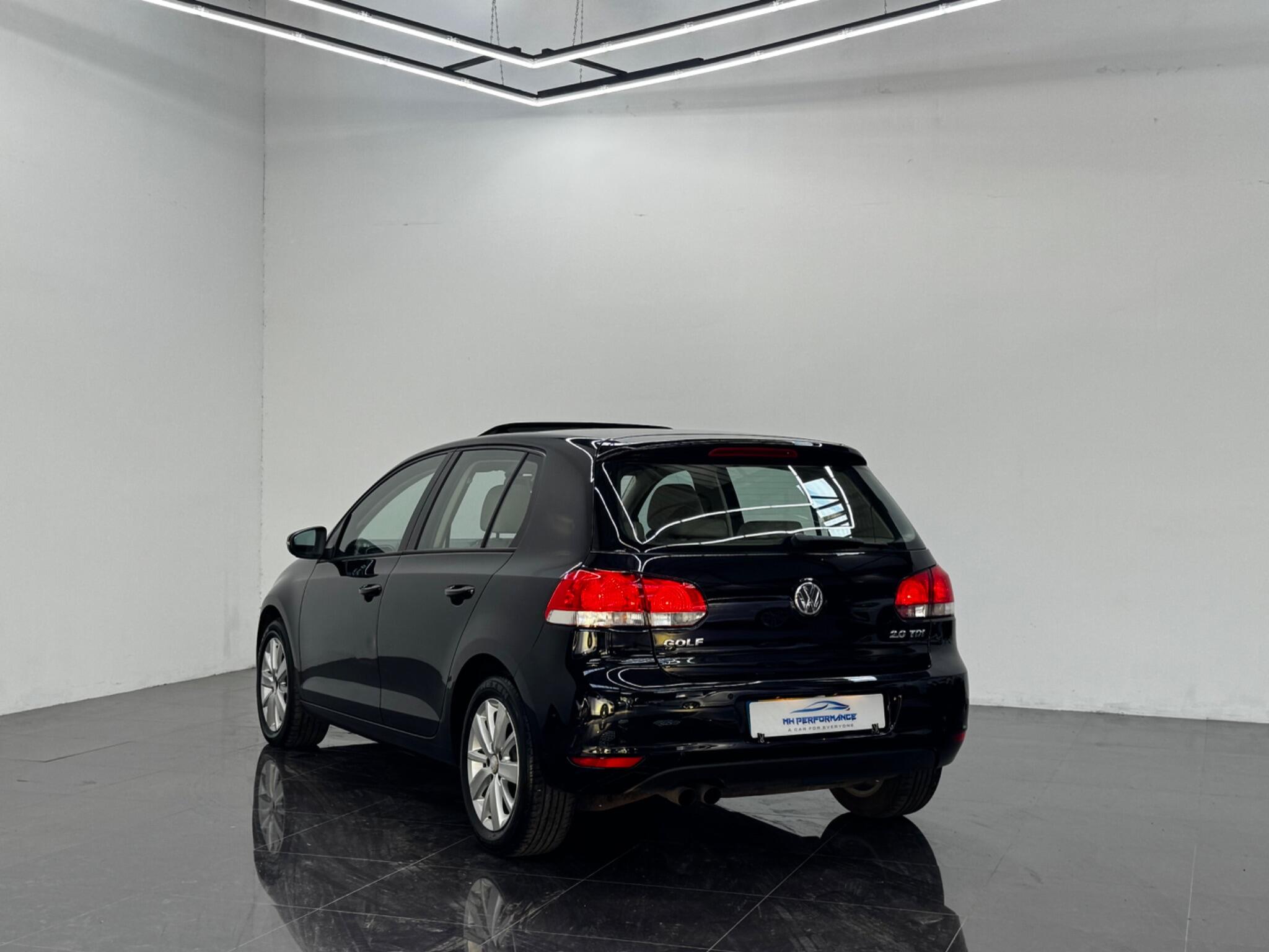 Volkswagen Golf view 29