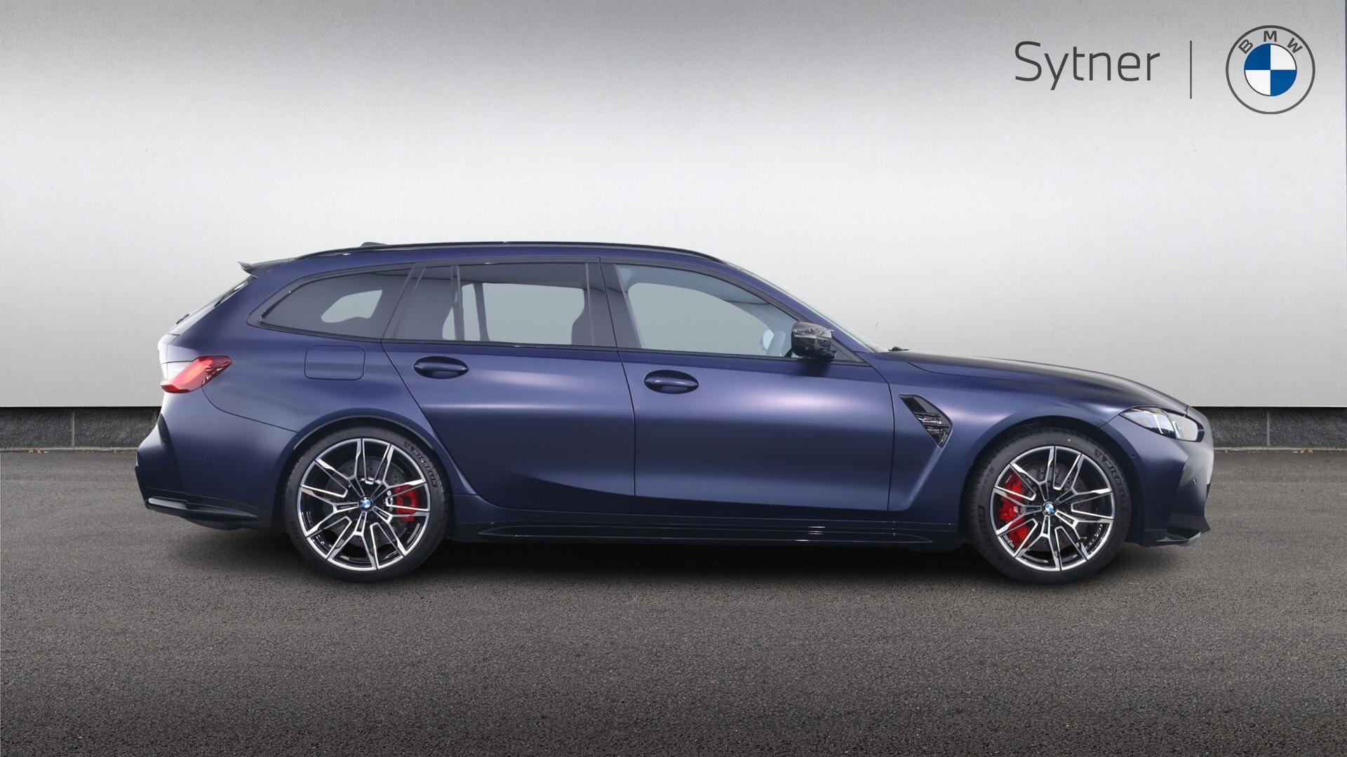 BMW M3 view 3