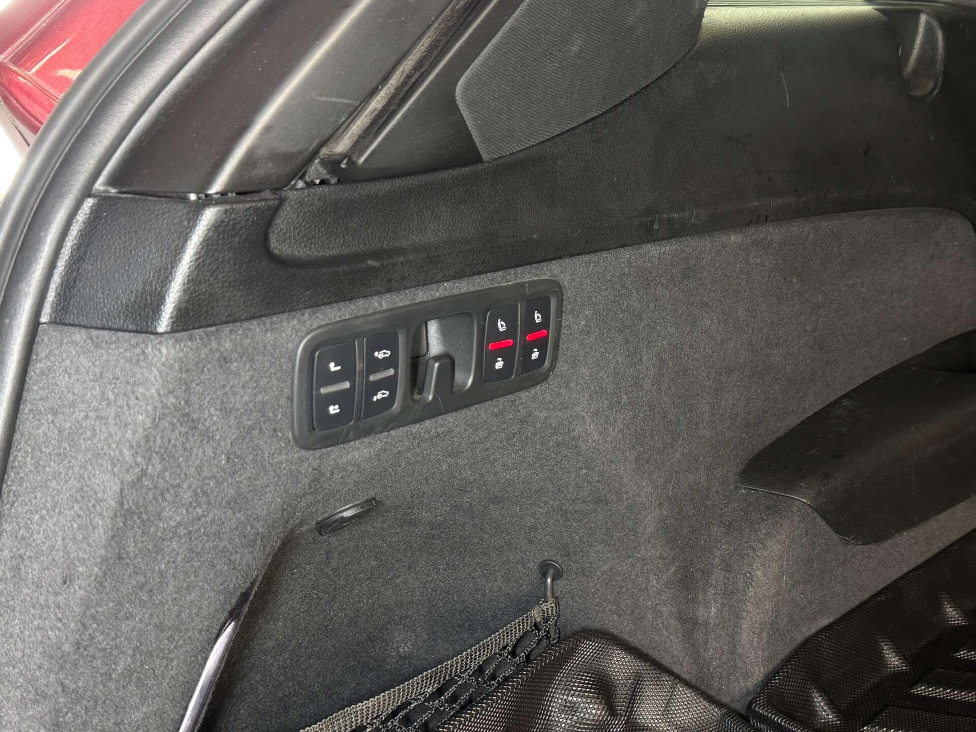 Audi SQ7 view 15