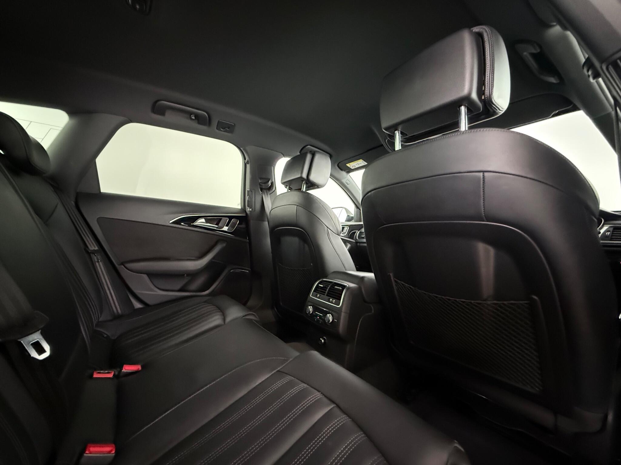 Audi A6 view 35