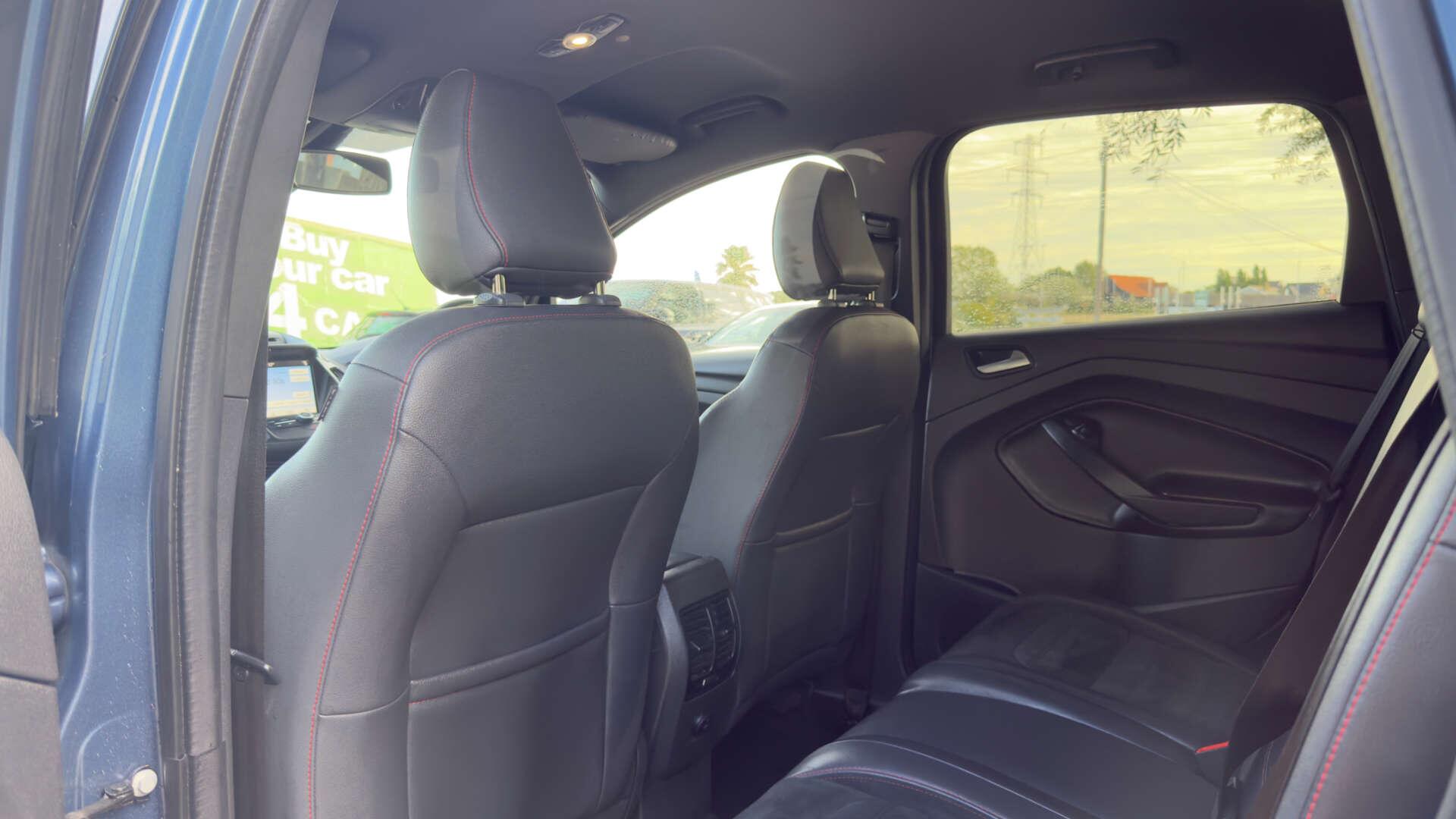 Ford Kuga view 12