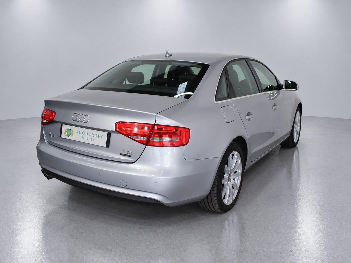 Audi A4 view 8