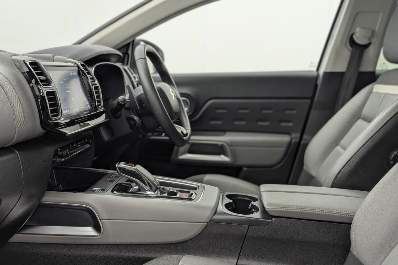 Citroen C5 Aircross view 25