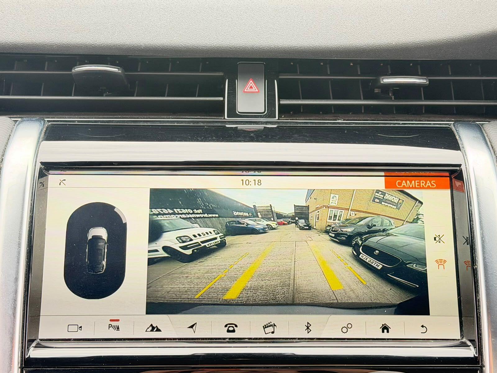 Land Rover Discovery Sport view 24