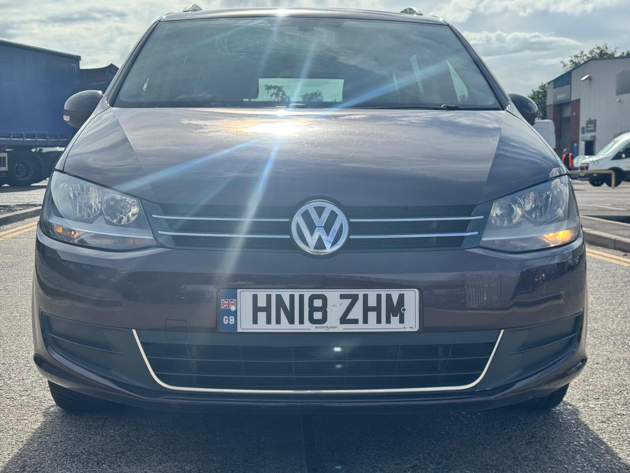 Volkswagen Sharan view 6