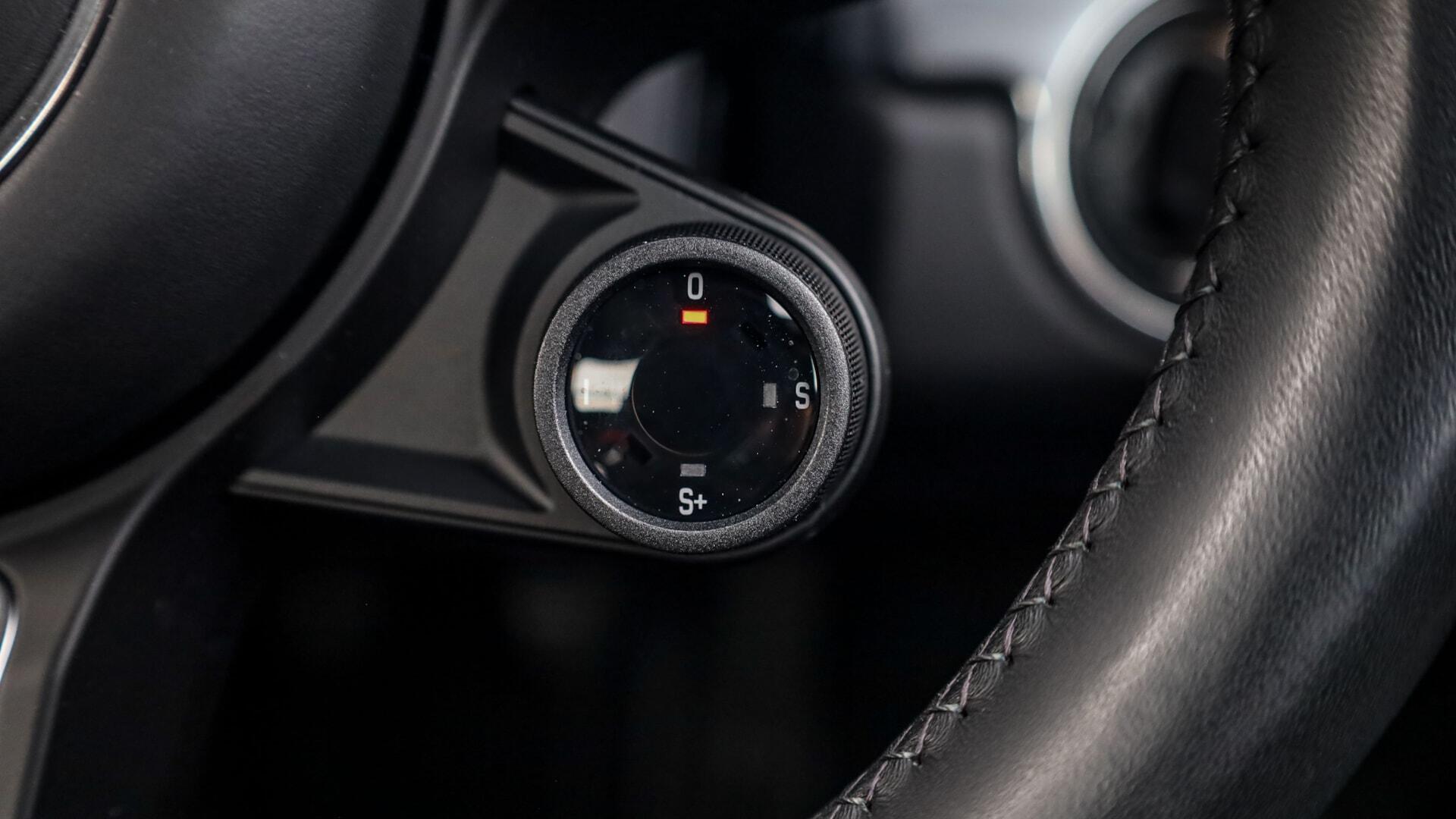 Porsche Cayman view 23