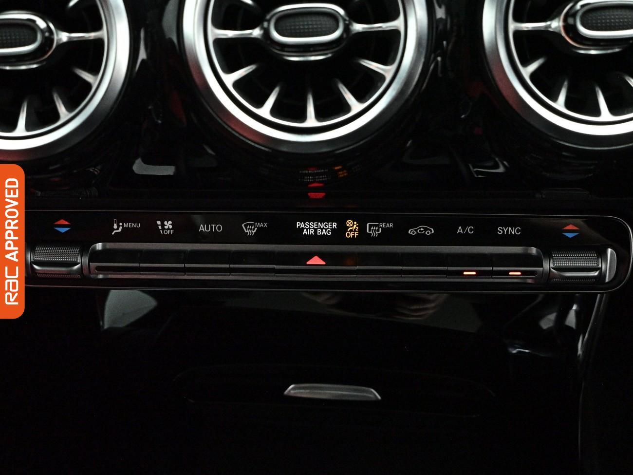 Mercedes-Benz Cla view 21