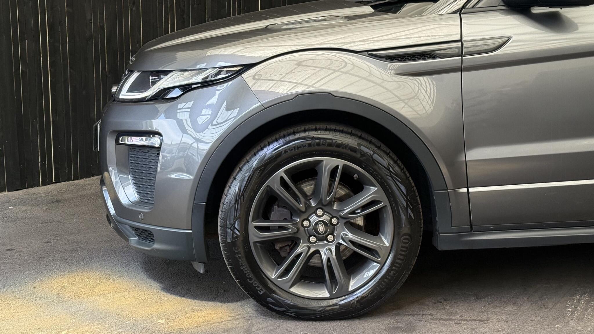 Land Rover Range Rover Evoque view 10