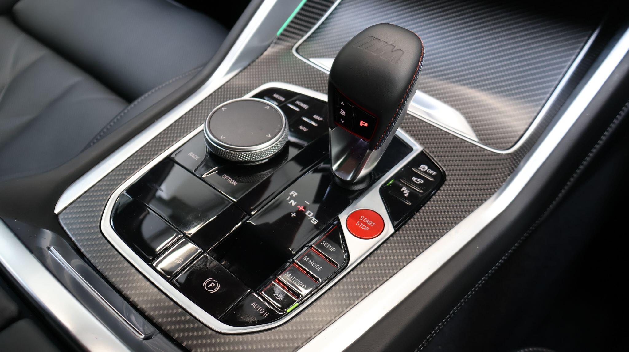 BMW XM view 9