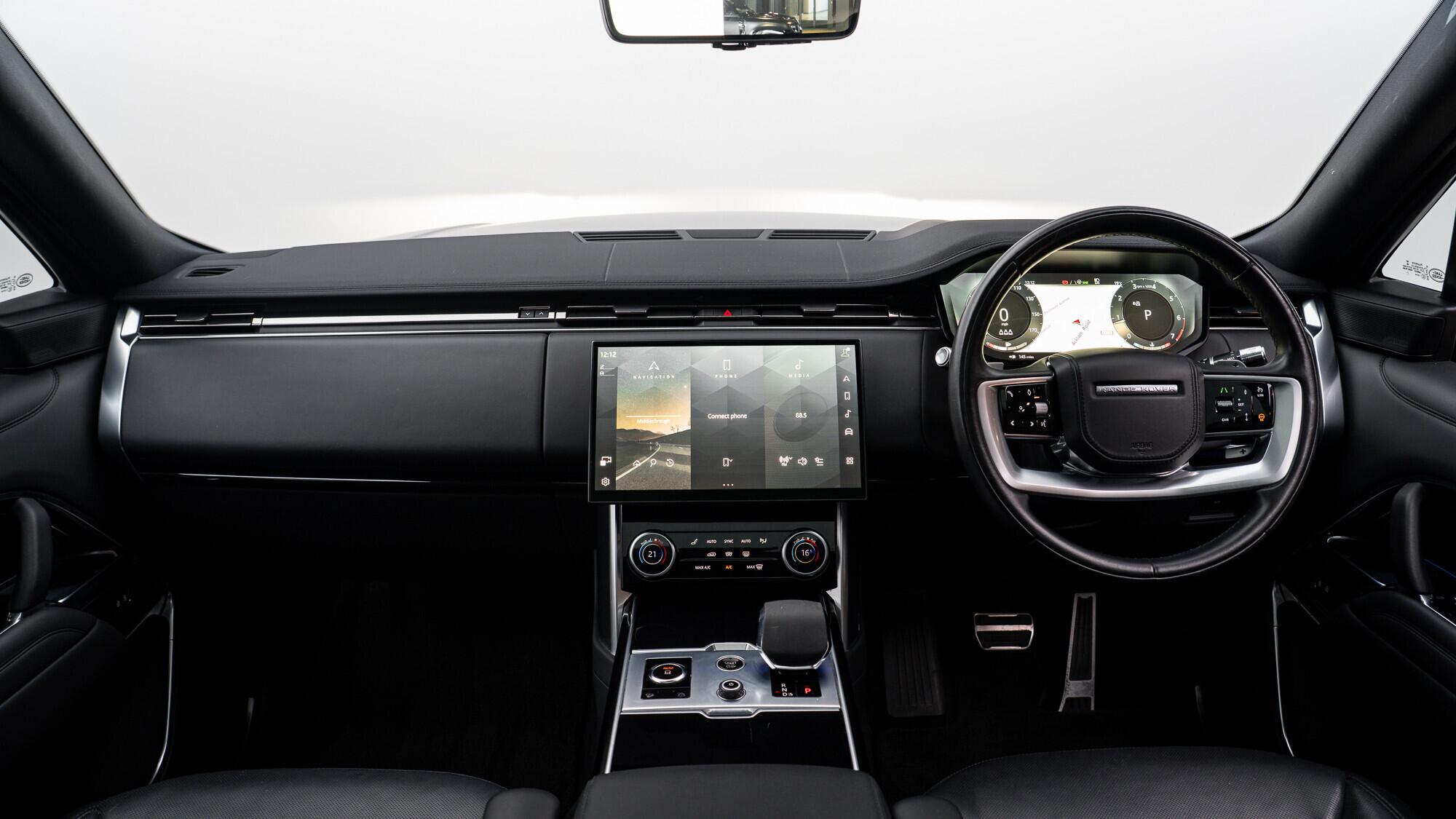 Land Rover Range Rover view 5