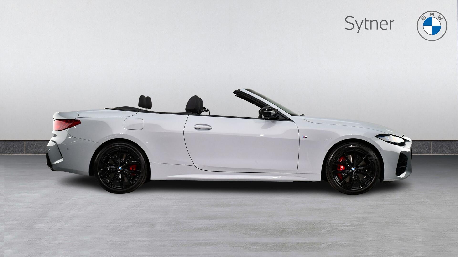 BMW 4 Series view 3