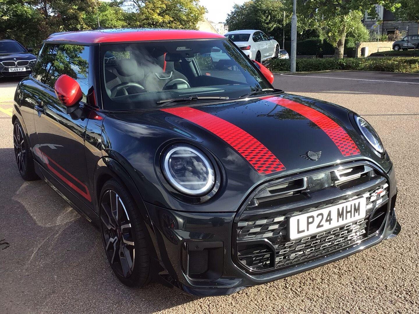 2024 MINI COOPER