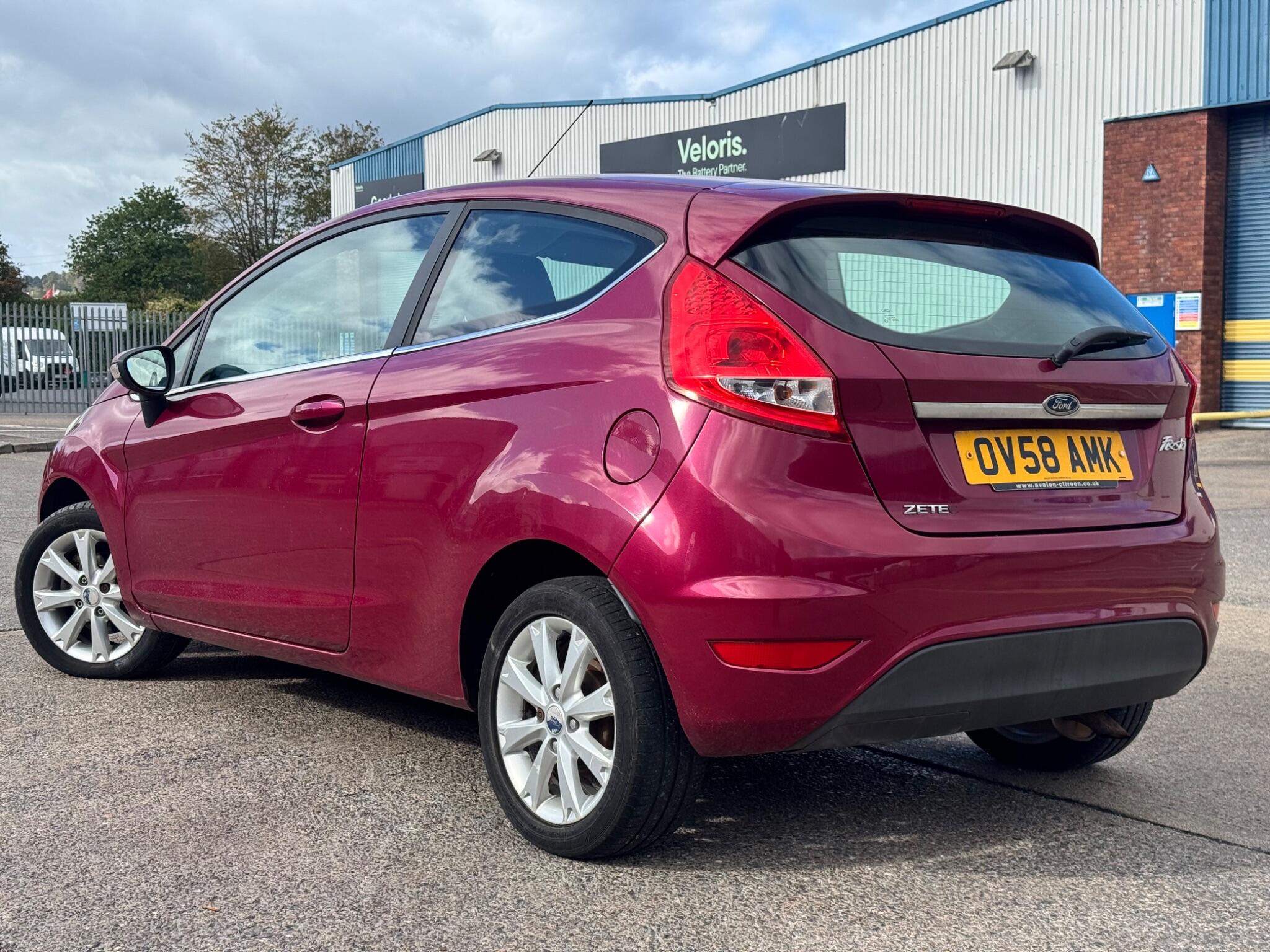 Ford Fiesta view 6
