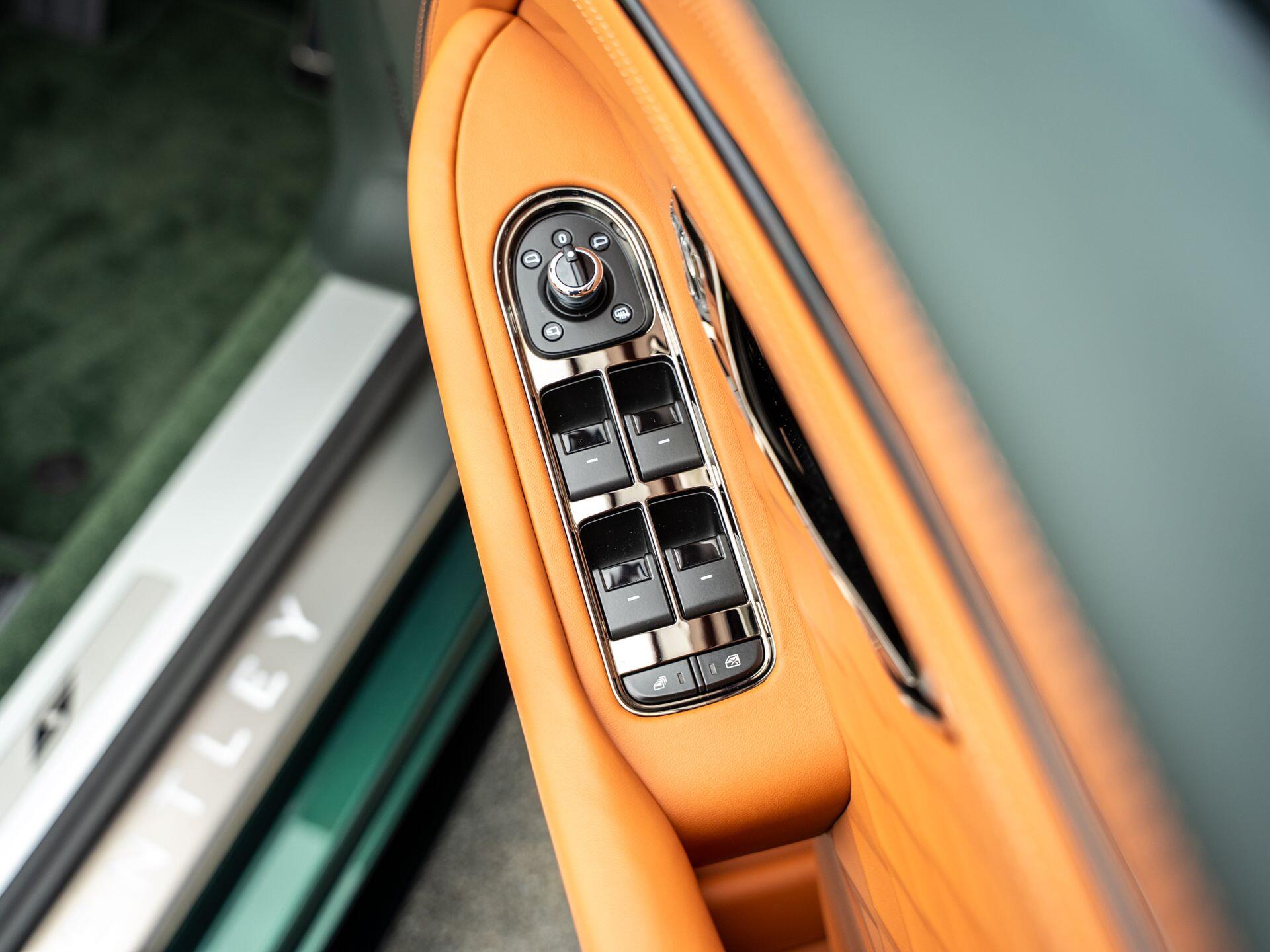 Bentley Continental view 34