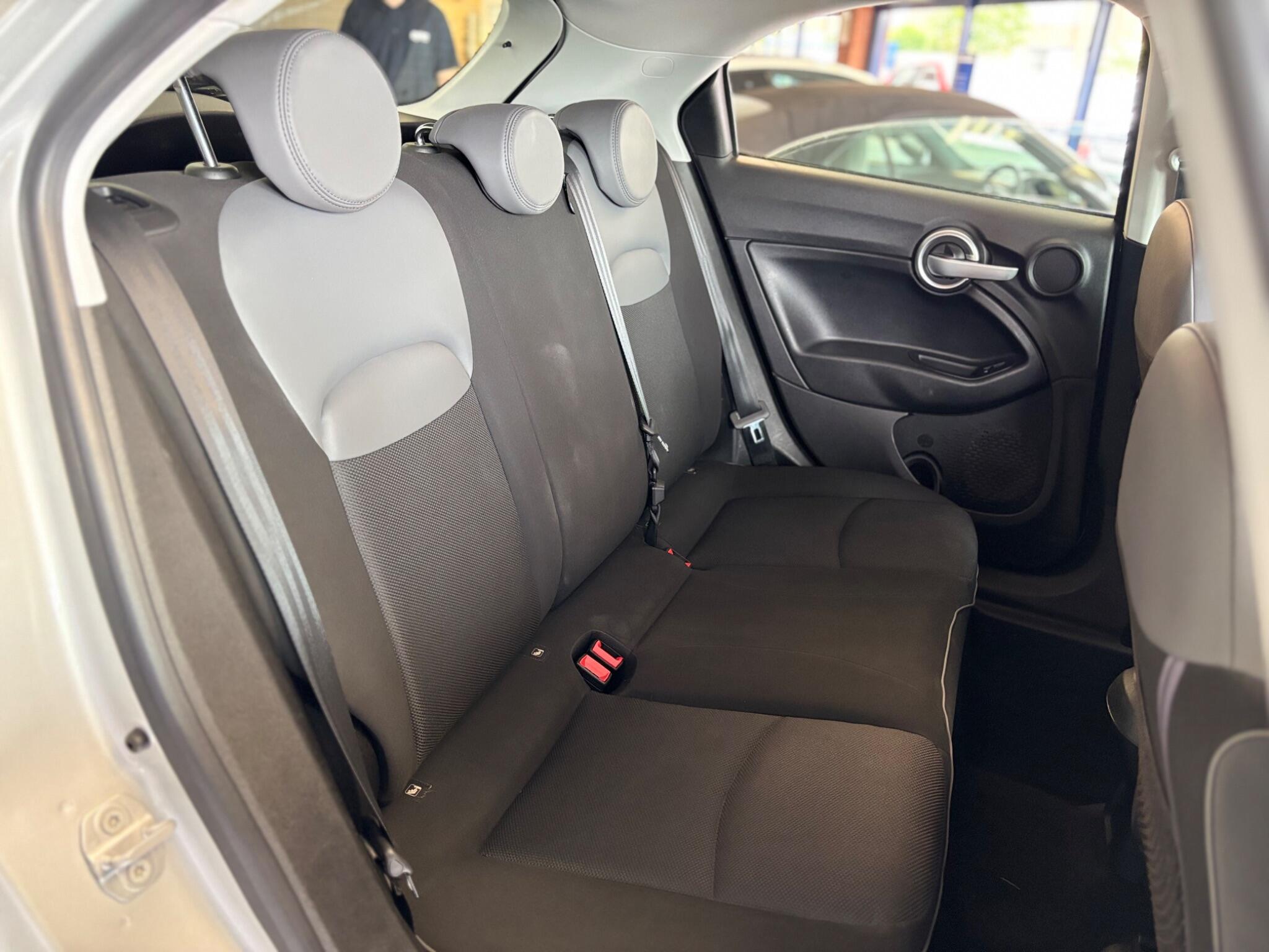 Fiat 500x view 12