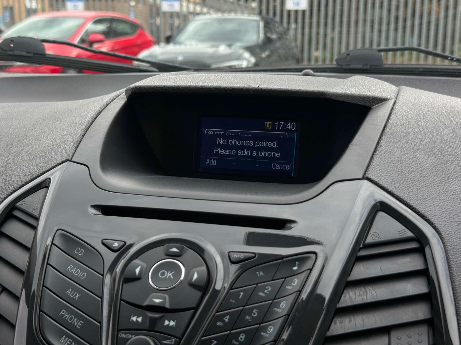 Ford Ecosport view 67
