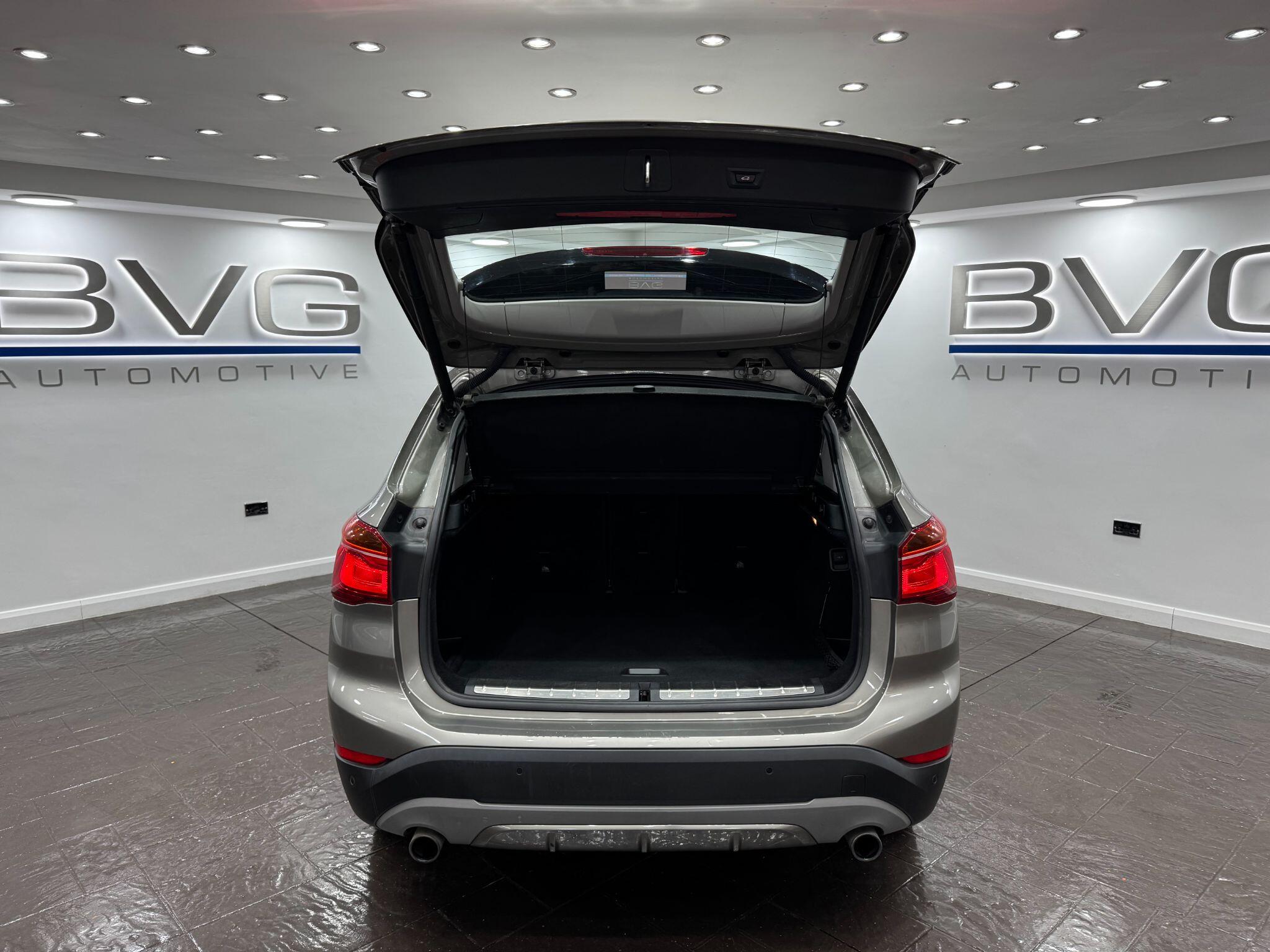 BMW X1 view 34