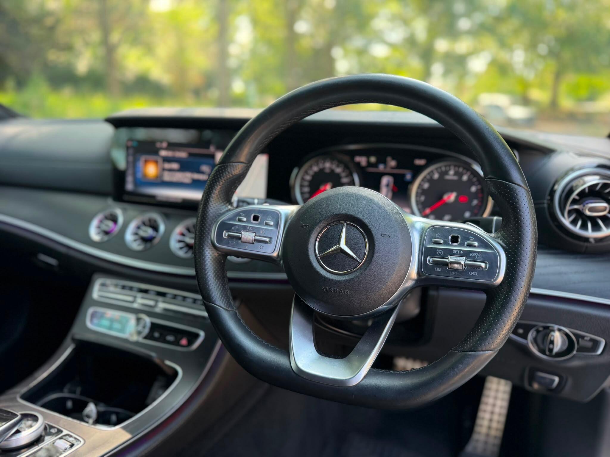 Mercedes-Benz E-Class view 2