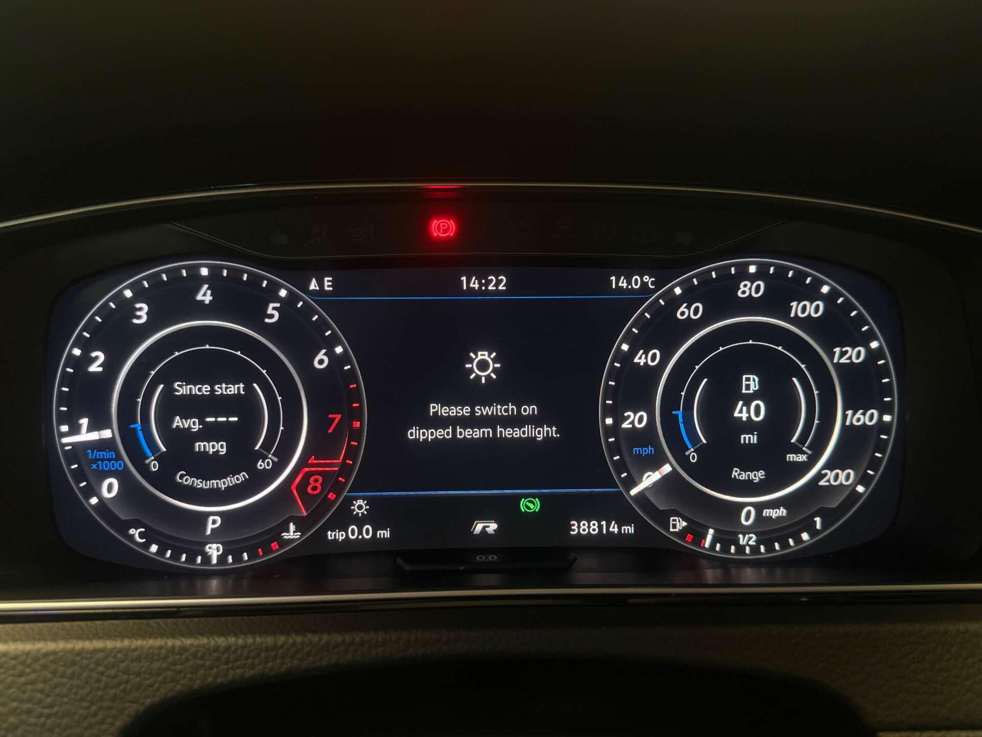 Volkswagen Golf view 29
