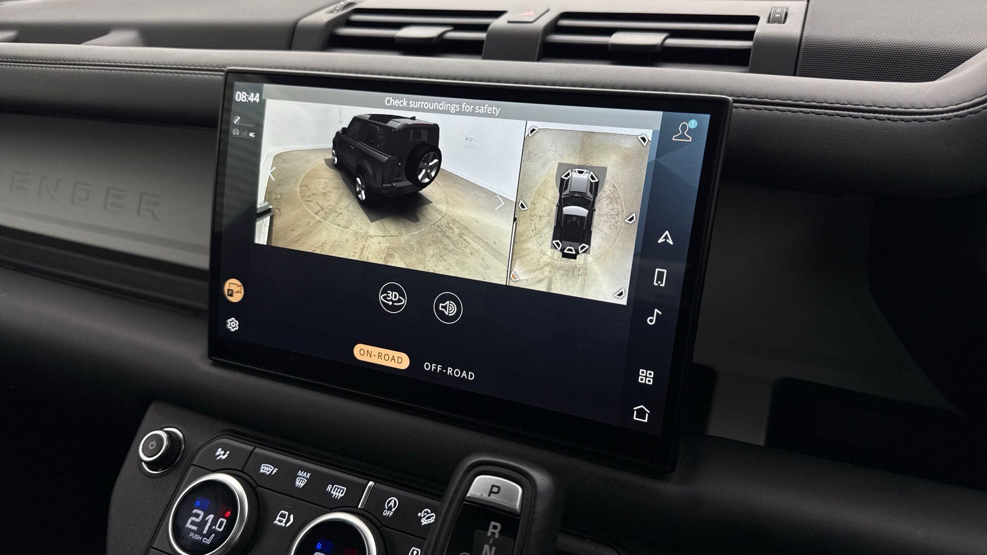 Land Rover Defender view 12
