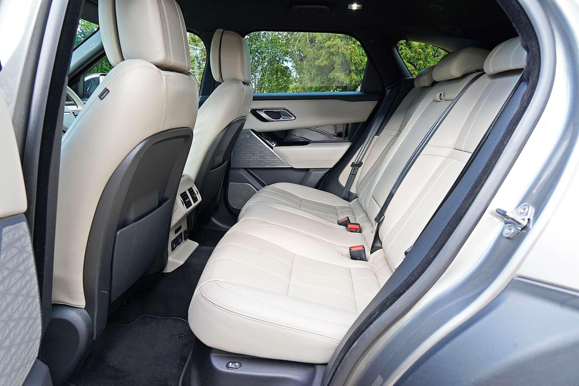 Land Rover Range Rover Velar view 14
