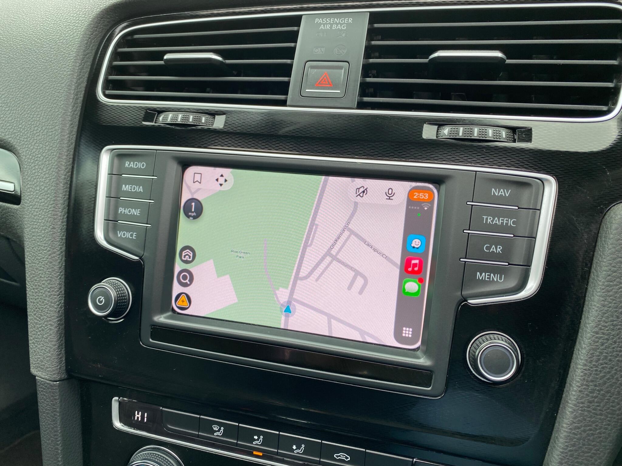 Volkswagen Golf view 24