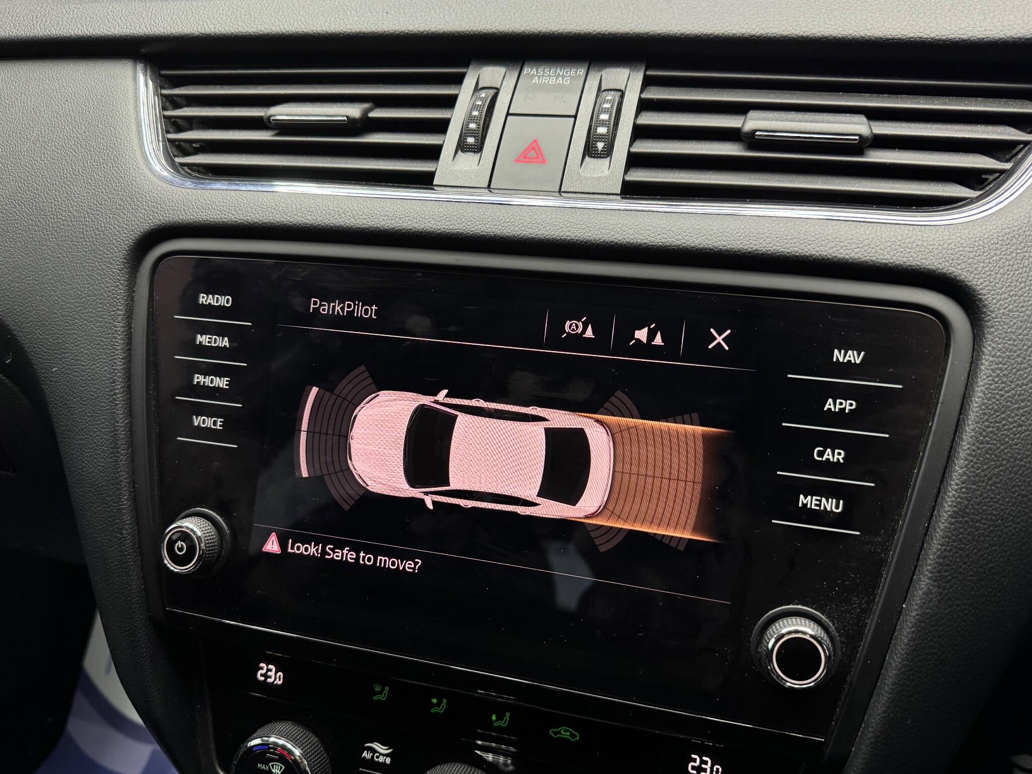 Skoda Octavia view 12