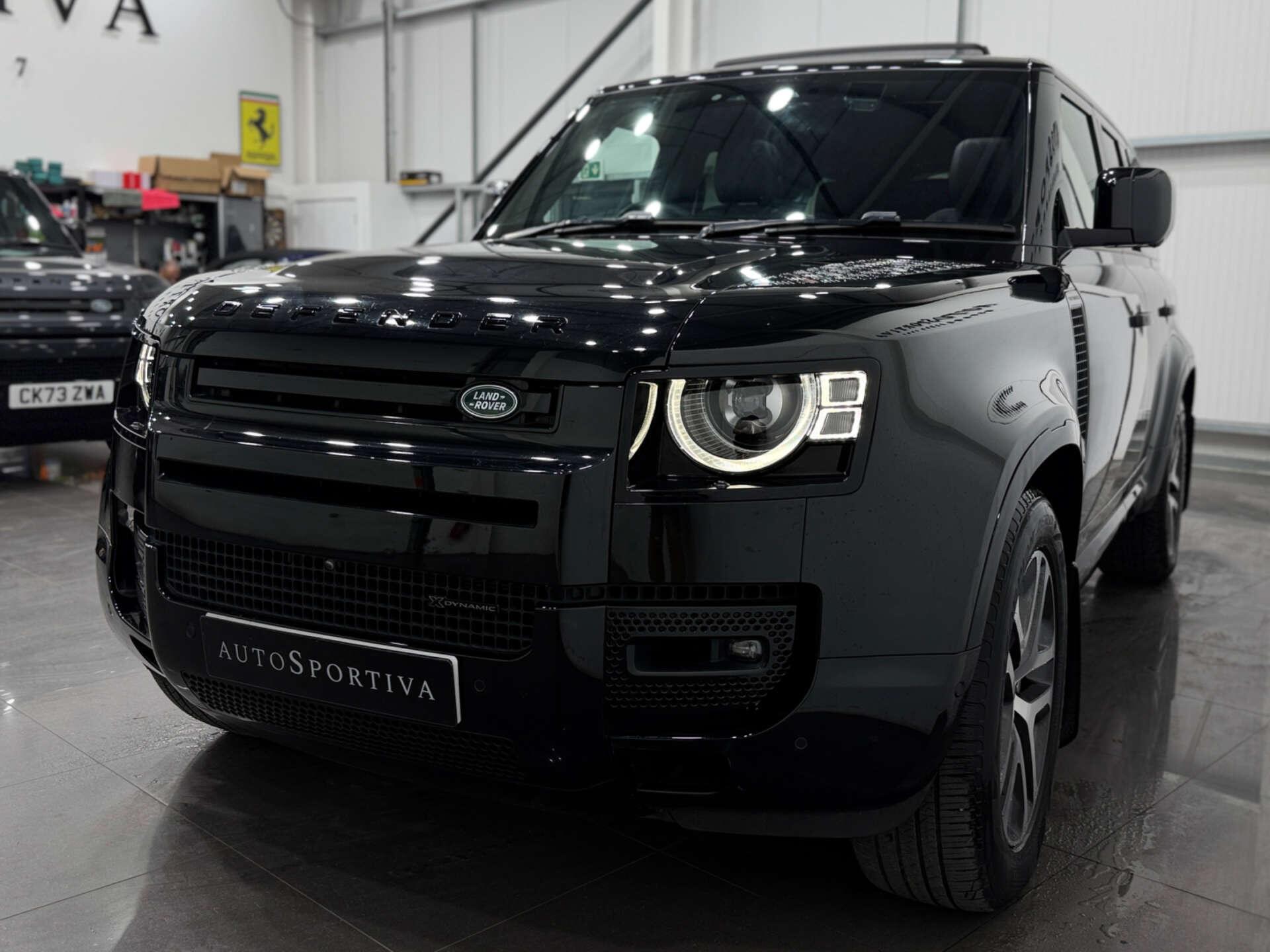 Land Rover Defender view 9