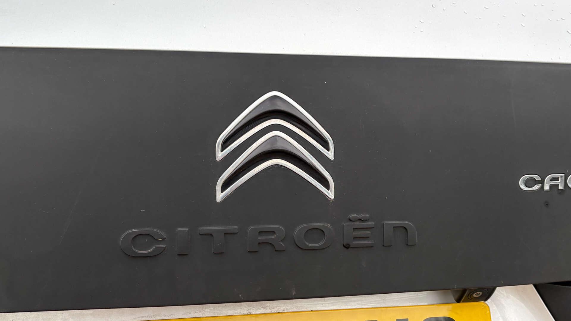 Citroen C4 Cactus view 35