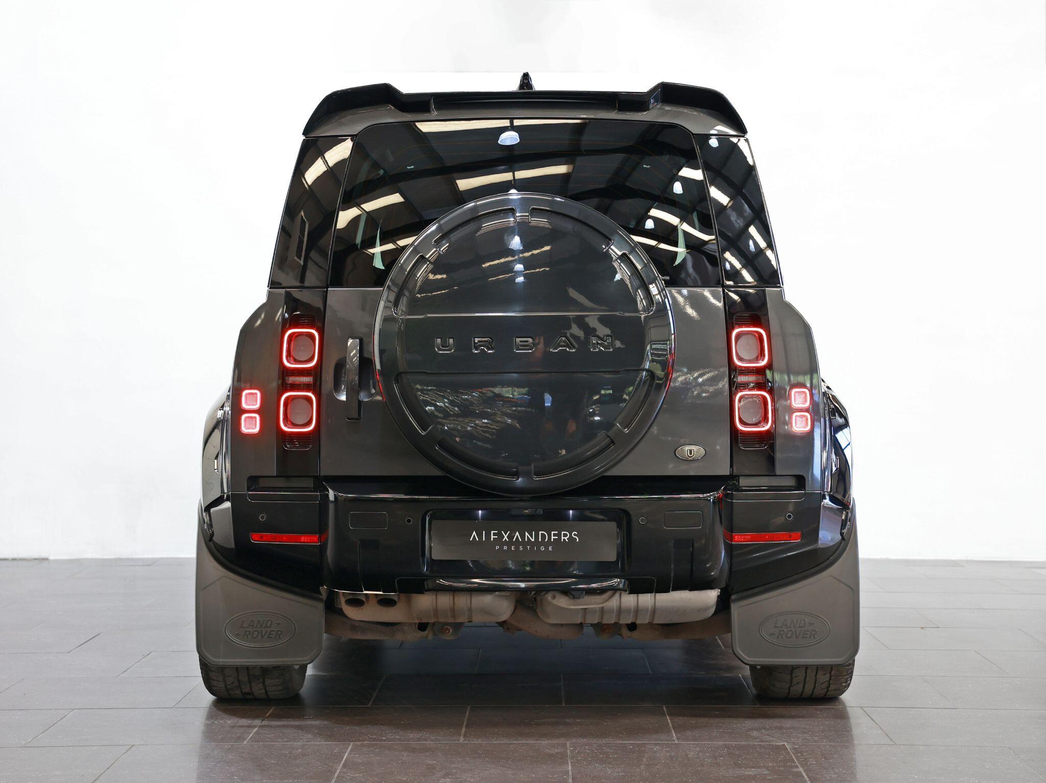 Land Rover Defender view 11