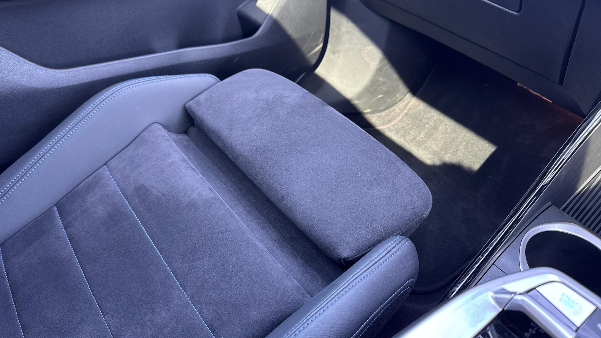 BMW iX2 view 37