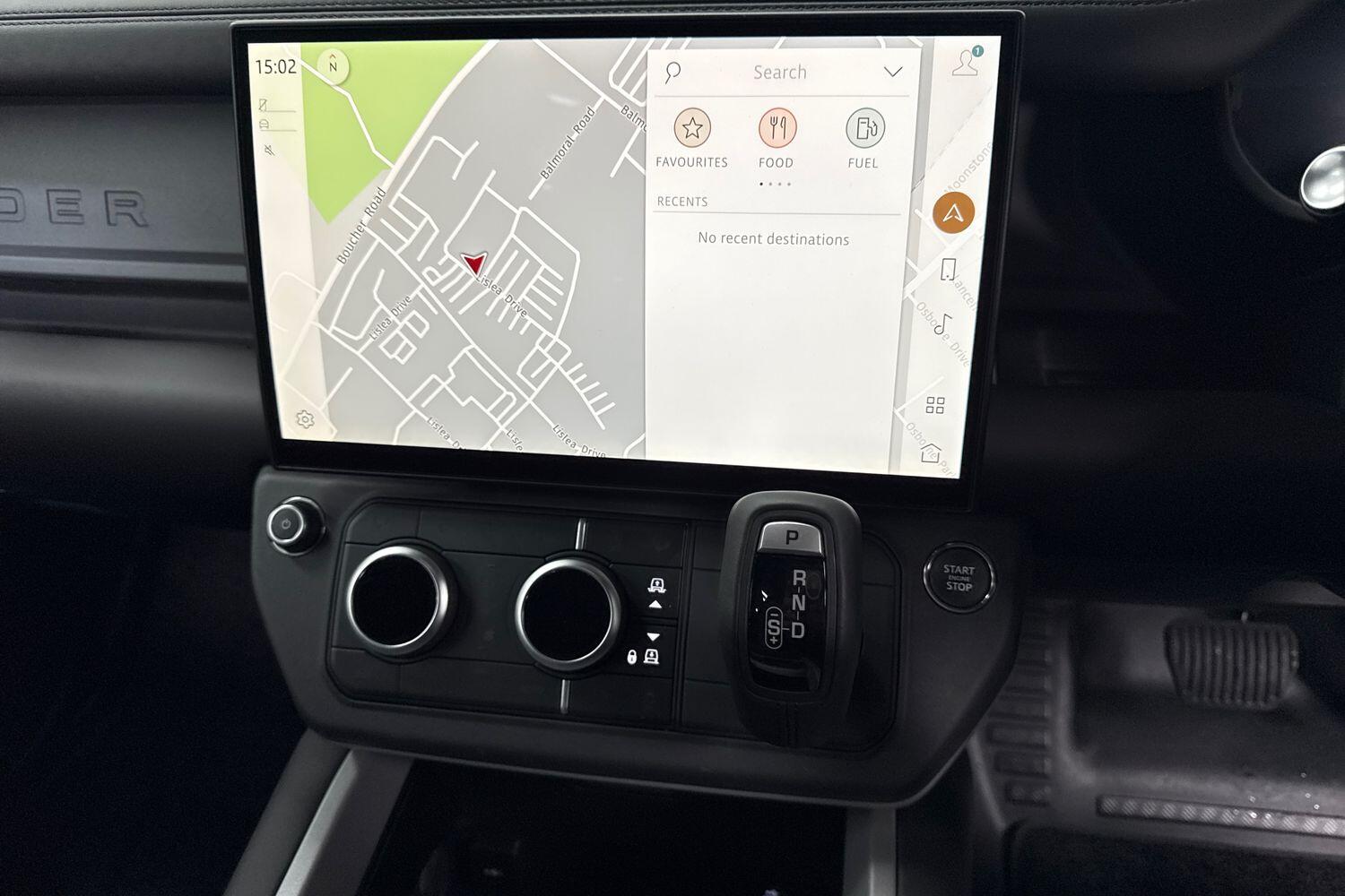 Land Rover Defender view 23