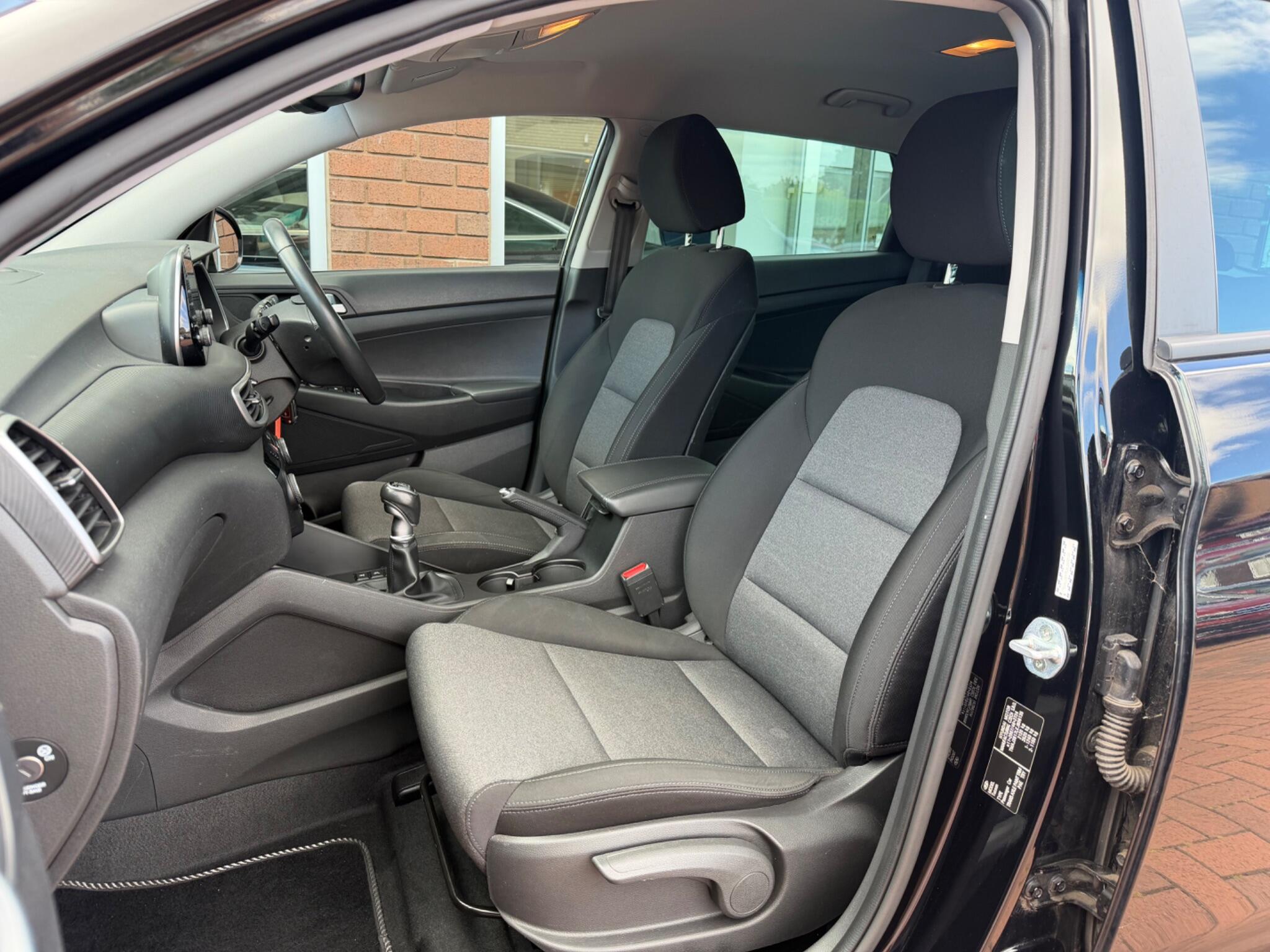 Hyundai Tucson view 30