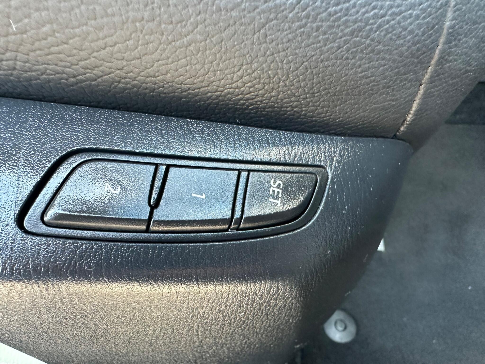 Mazda Skyactiv-G view 10