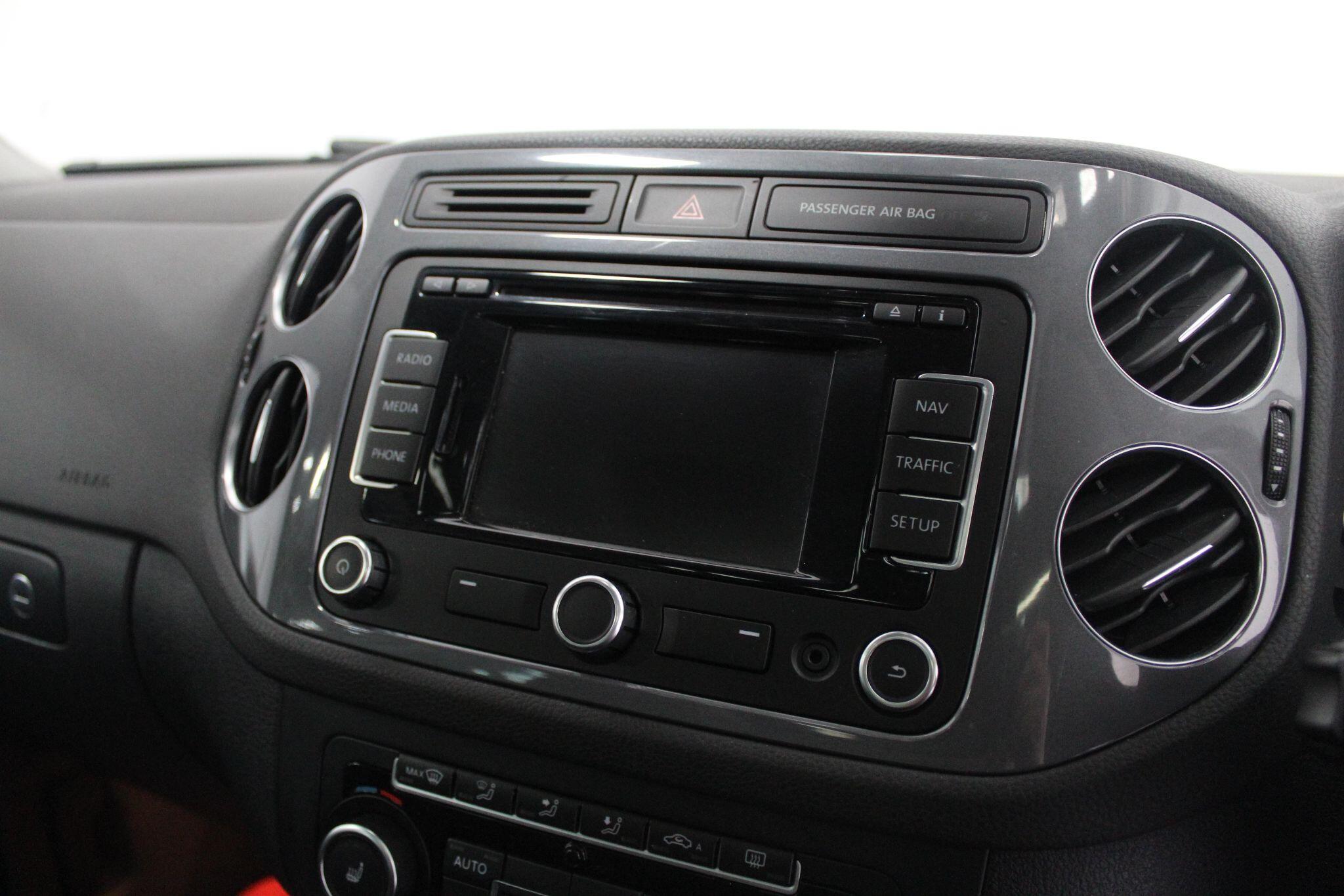 Volkswagen Tiguan view 40