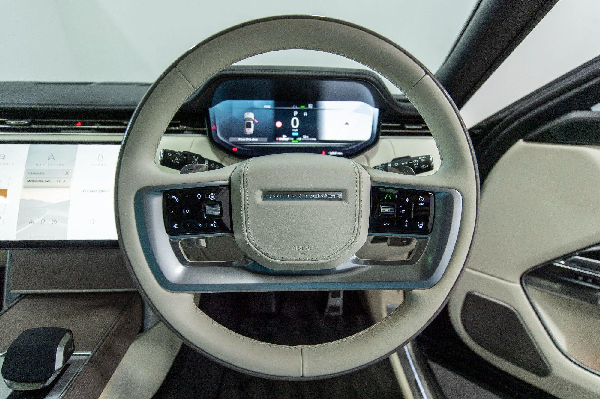 Land Rover Range Rover view 15
