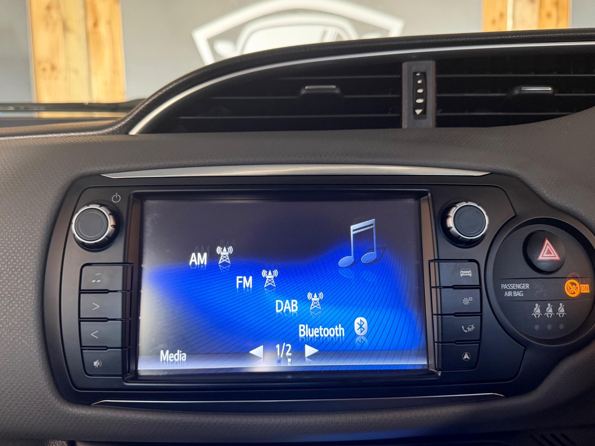 Toyota Yaris view 29