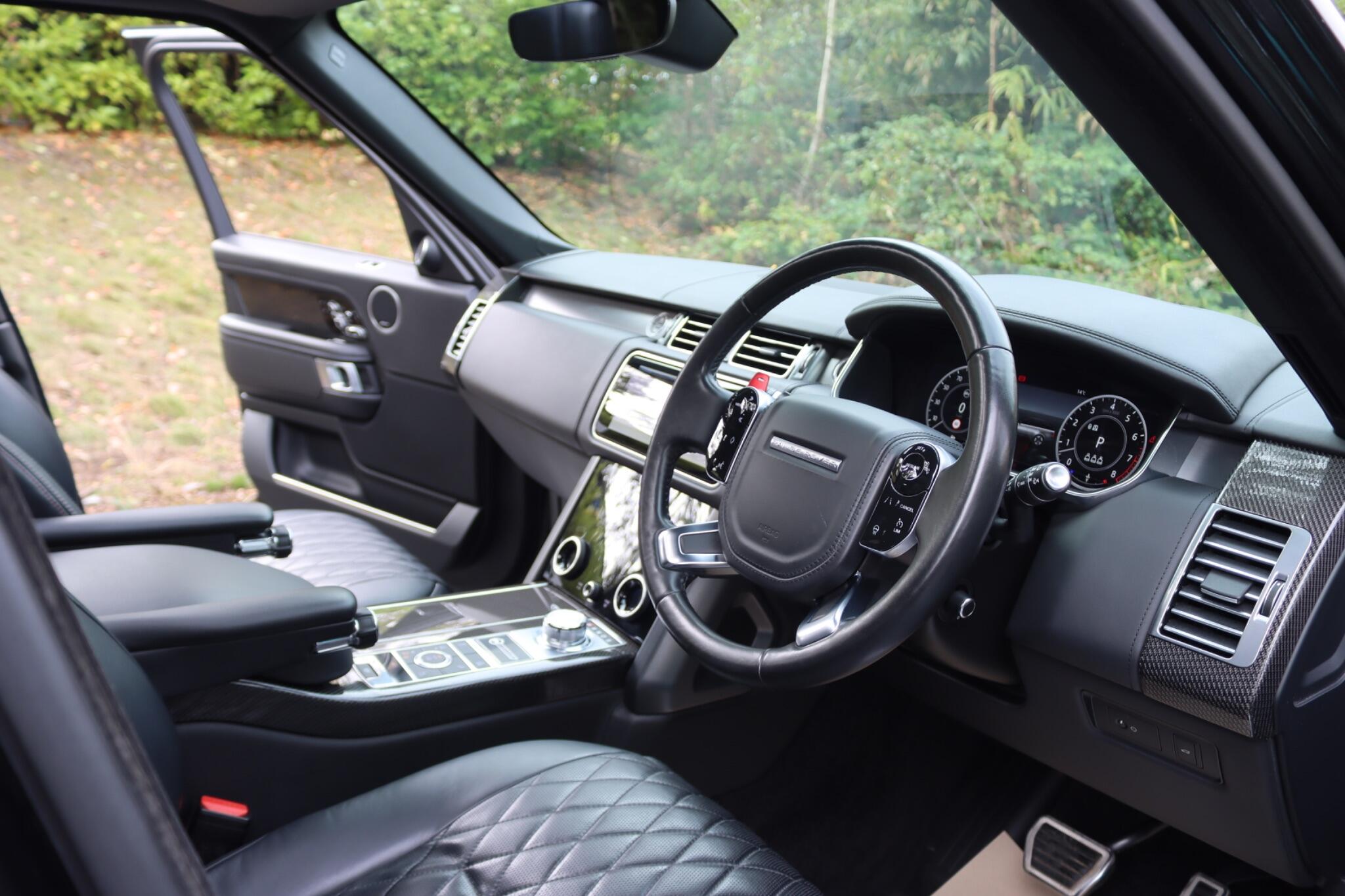 Land Rover Range Rover view 50