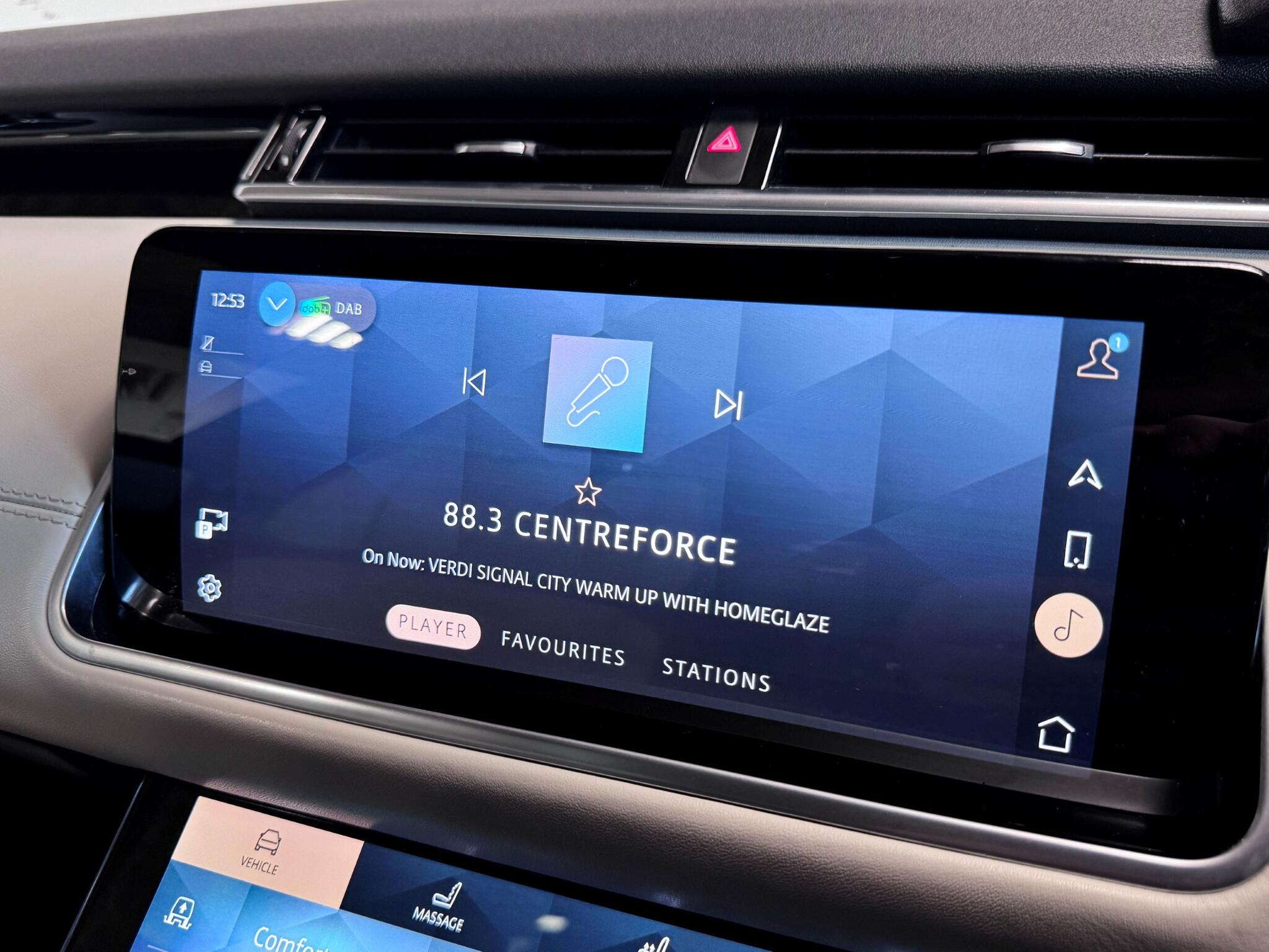 Land Rover Range Rover Velar view 49