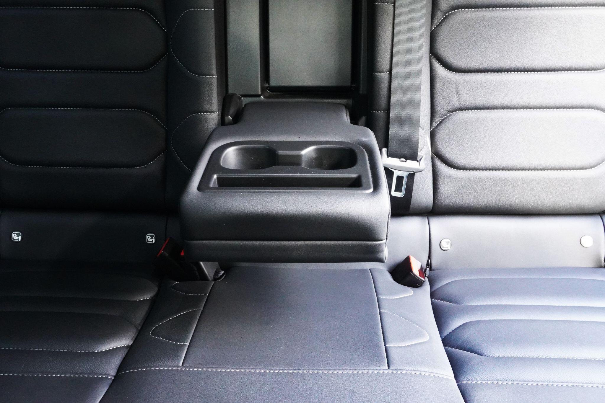 Citroen e-C4 view 61