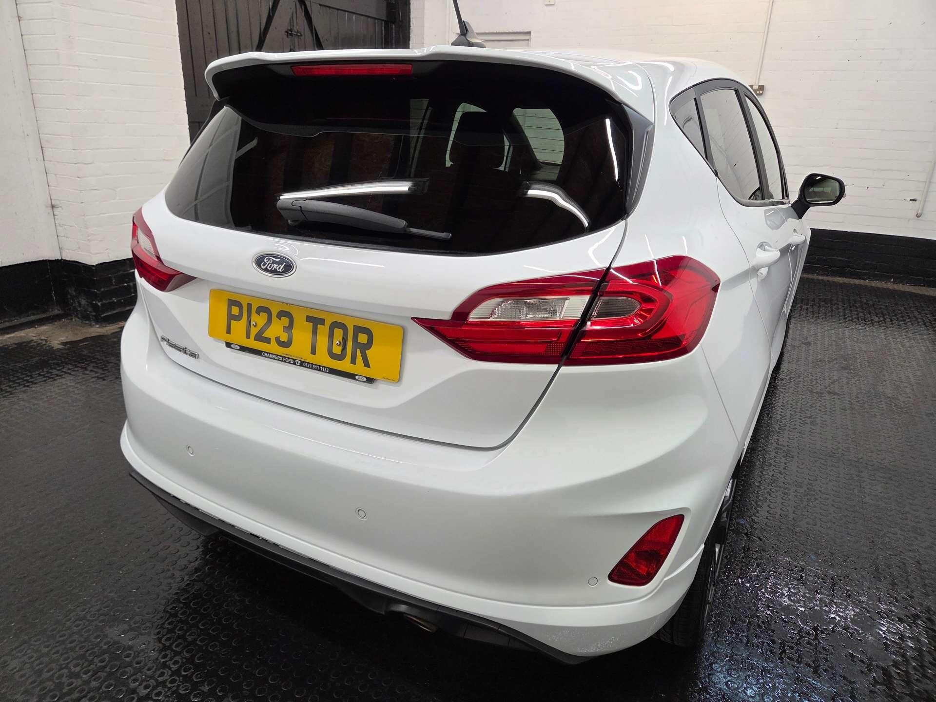 Ford Fiesta view 6