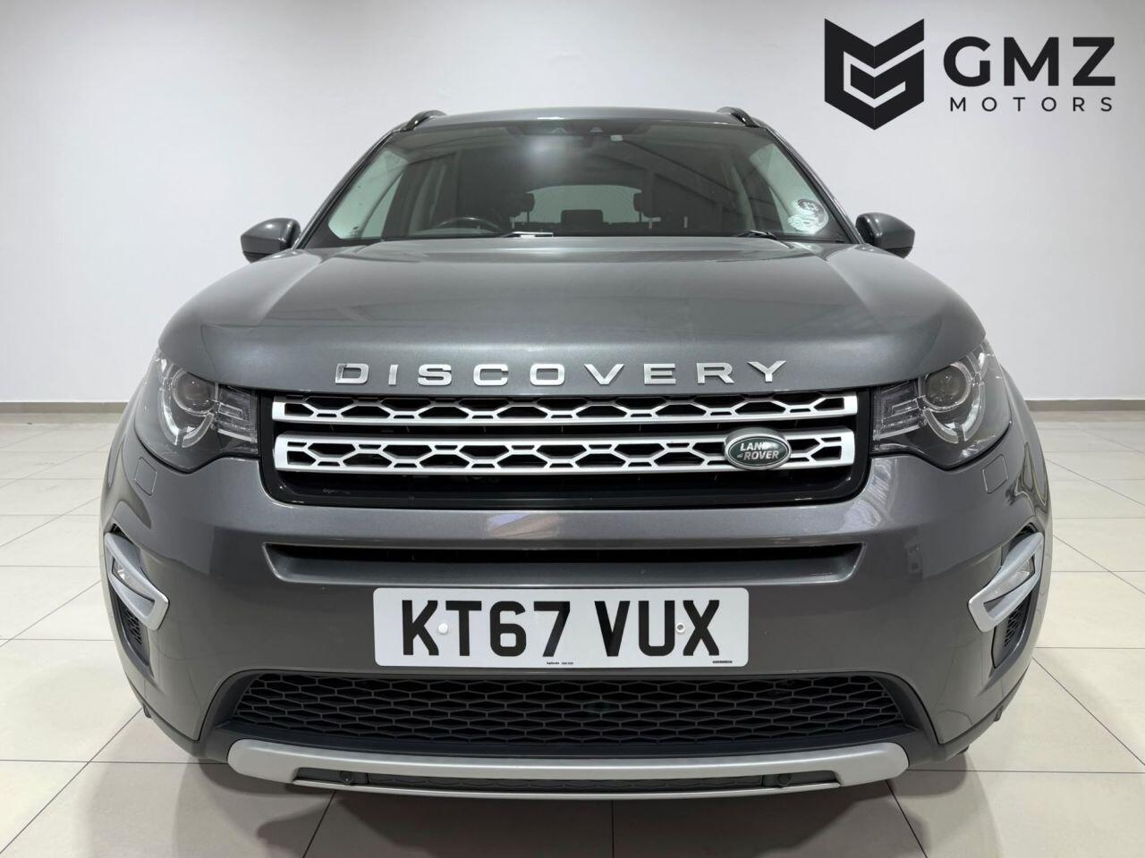 Land Rover Discovery Sport view 2