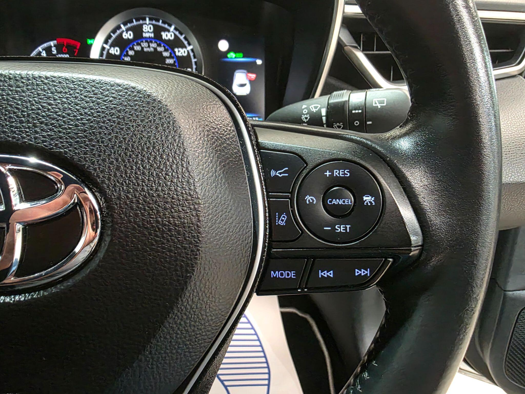 Toyota Corolla view 16