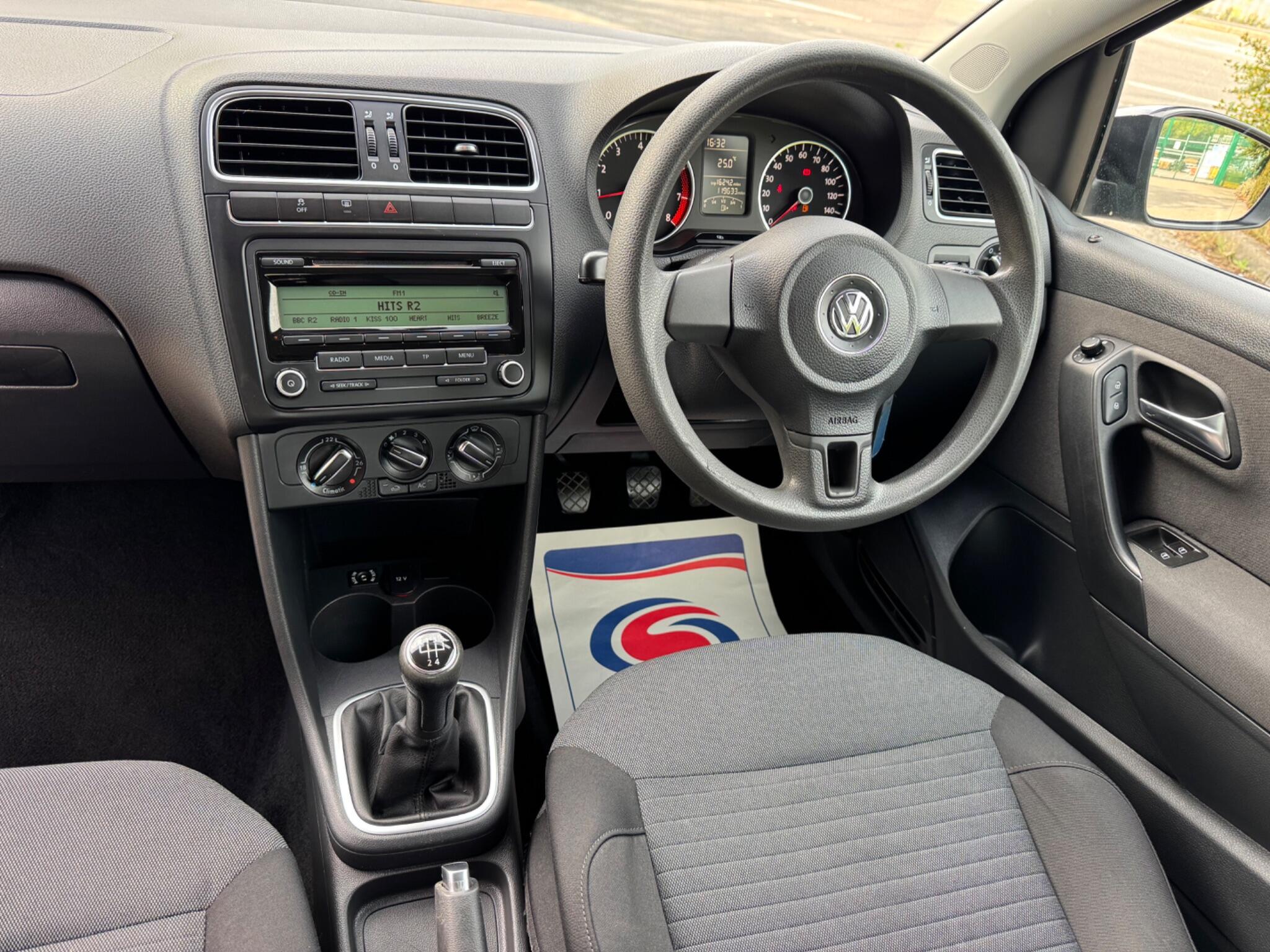 Volkswagen Polo view 16
