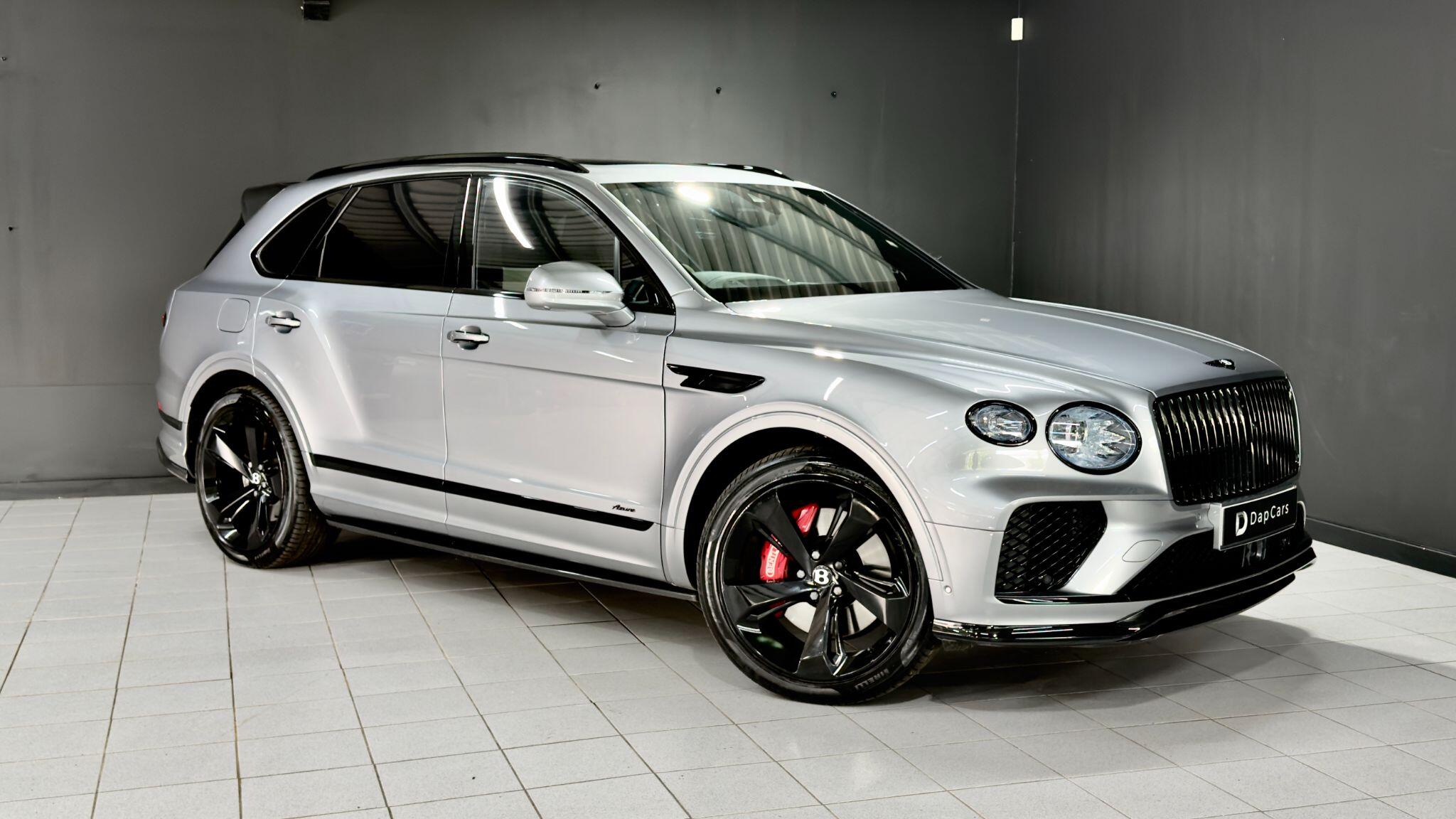 Bentley Bentayga view 11