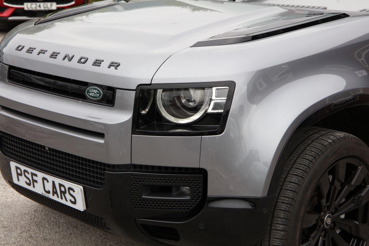 Land Rover Defender view 16